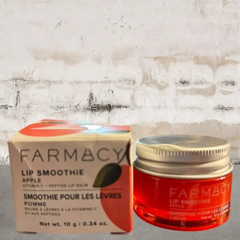 Farmacy Lip Smoothie Vitamin C + Peptide Lip Balm in Apple NIB